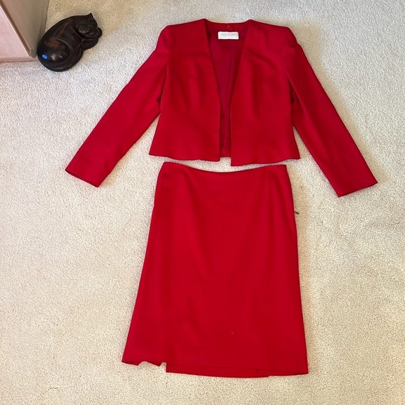 Valentino red vintage wool suit - Picture 1 of 5